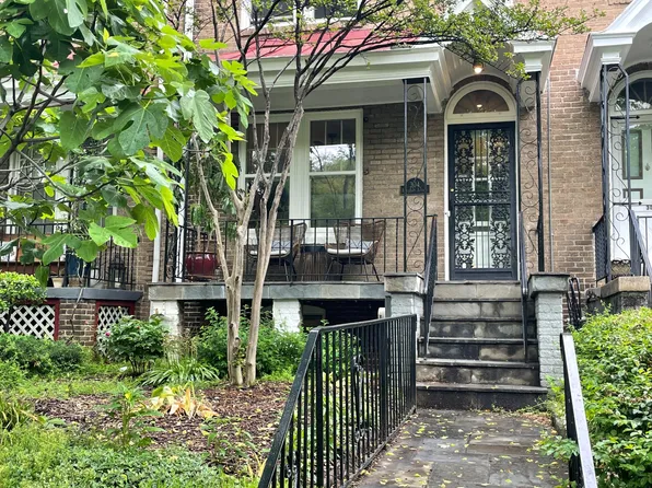 304 Kentucky Ave SE, Washington, DC 20003