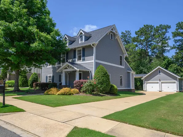 3889 James Hill Cir, Hoover, AL 35226