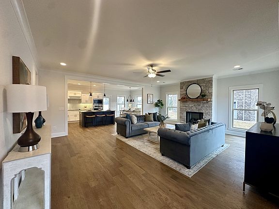 4th image of 804 Brileigh Mae Pass Lot 120
