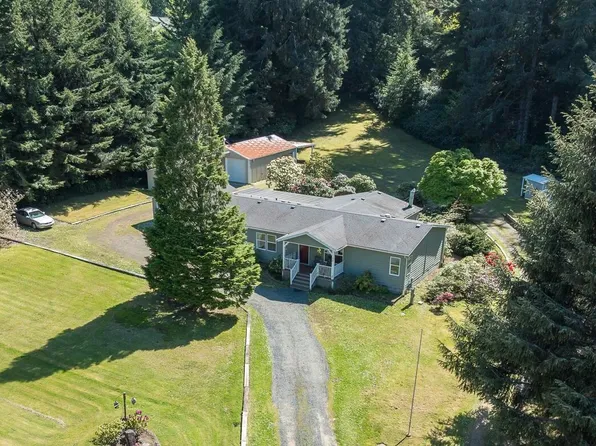 865 SE Home Port Ln, Waldport, OR 97394