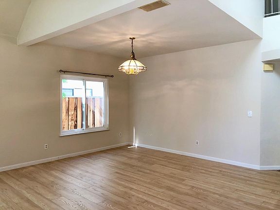 5th image of 1550 Deluca Dr