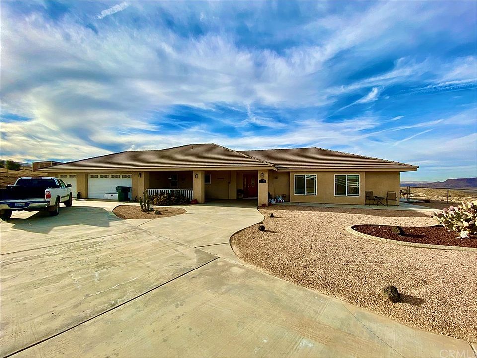1st image of 9272 Sierra Pelona Dr