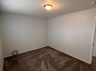 6902 S 32nd Ave, Bellevue, NE 68147