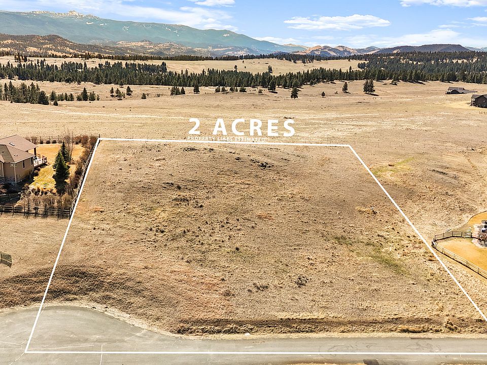 1st image of 8 Lana Ln