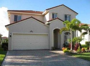 3824 Woodfield Dr, Pompano Beach, FL 33073