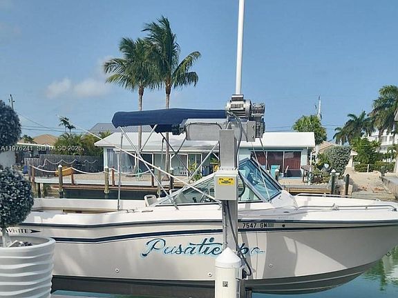 5th image of 160 10th St