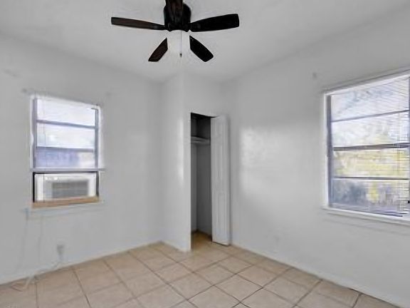 5th image of 549 Mulberry St APT 4