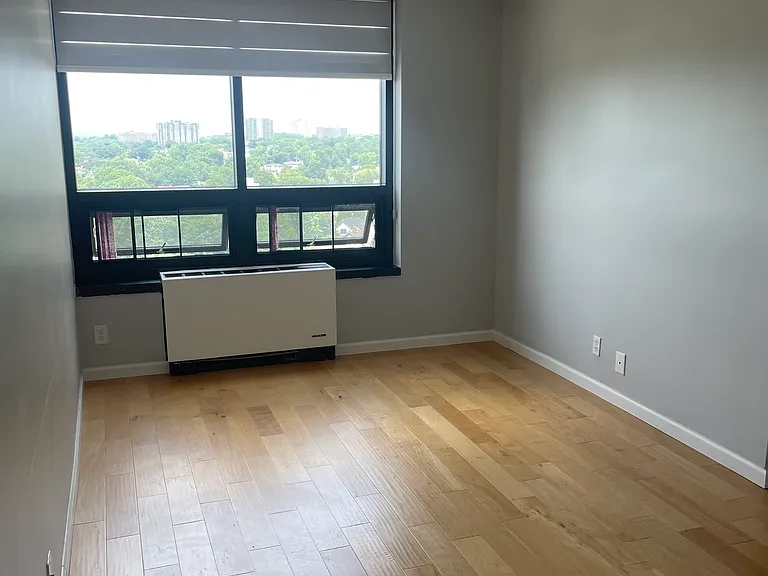 800 Palisades Ave — Photo 9