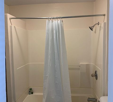 4th image of 618 Bopf St