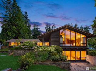 6006 92nd Ave SE, Mercer Island, WA 98040