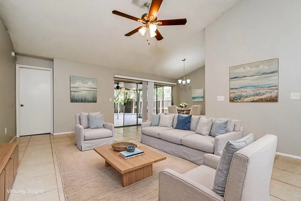 3 bed, 2.0 bath, 1315 sqft, $1,895 — Photo 3