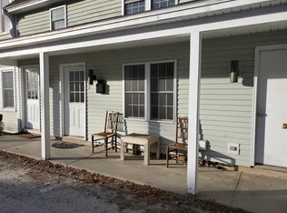 102 S Main St #5, Newport, NH 03773