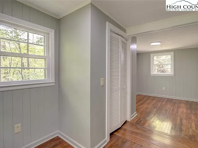 169 Hayes St — Photo 11