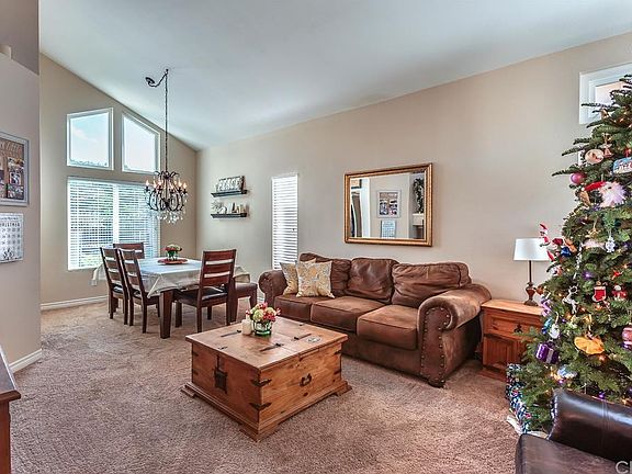 4th image of 39954 Ranchwood Dr