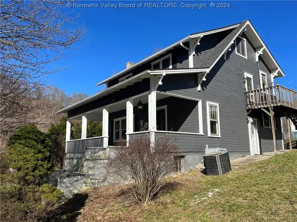22 Josephine Ave, Madison, WV 25130