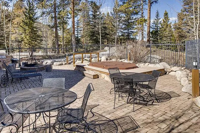 Hot Tub and Fire Pit Area