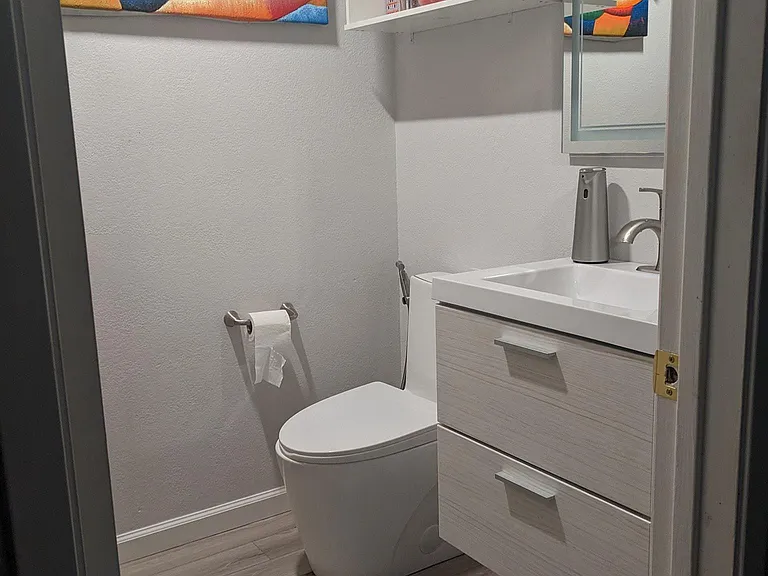 2125 Oneida Cir — Photo 6