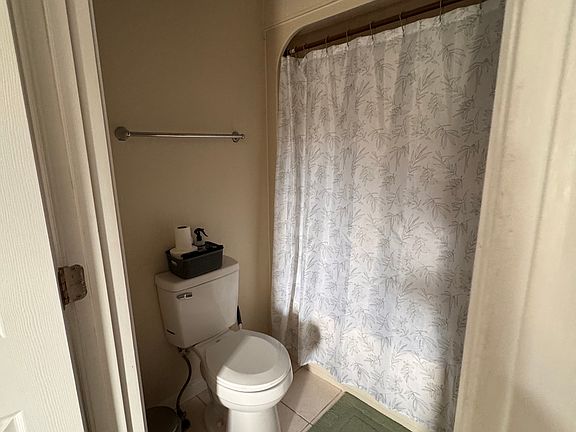 4th image of 3008 W Sunset Dr