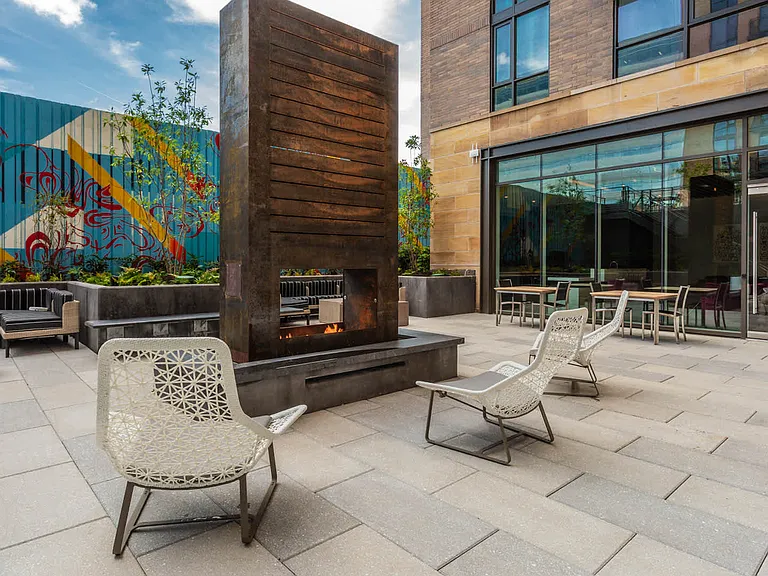 Courtyard Lounge