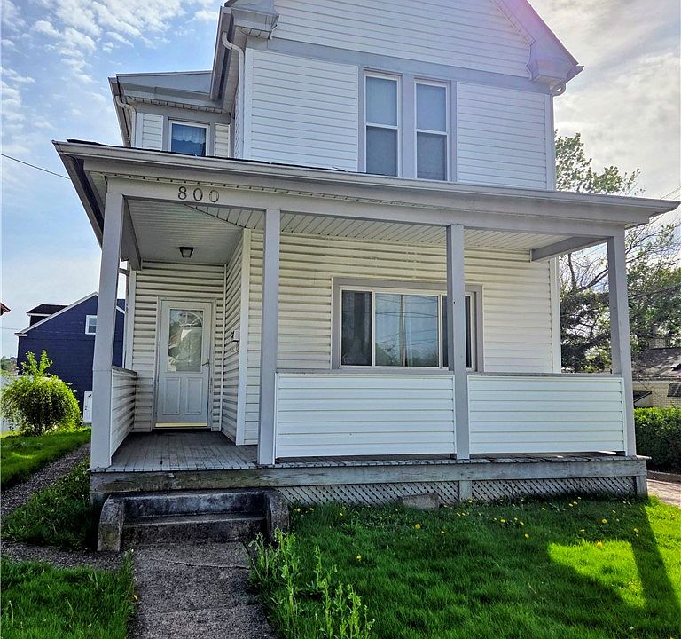 1st image of 800 Summit St
