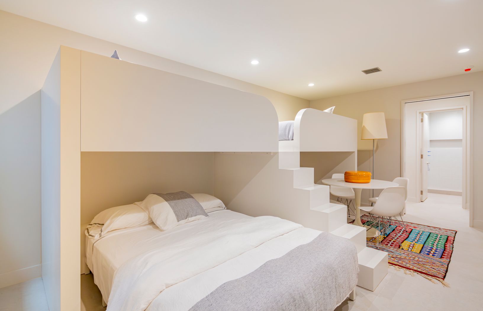  Bunk Room