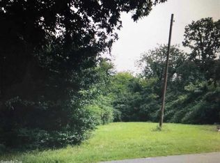 35 Senate Dr, Little rock, AR 72209