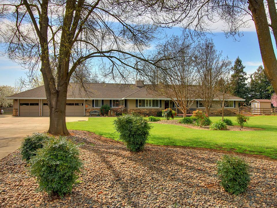 1st image of 10382 Menlo Oaks Ct