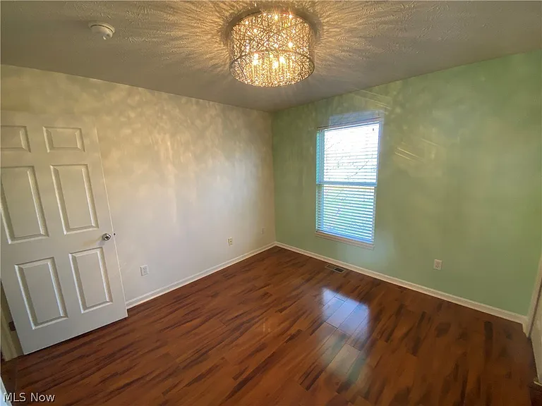 8601 Dunham Dr — Photo 16