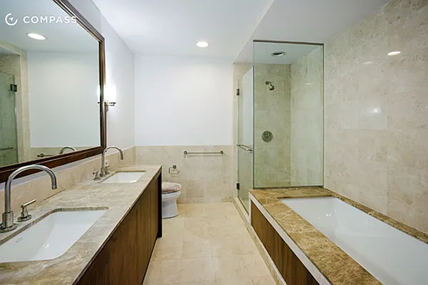 Rented by Compass | media 27