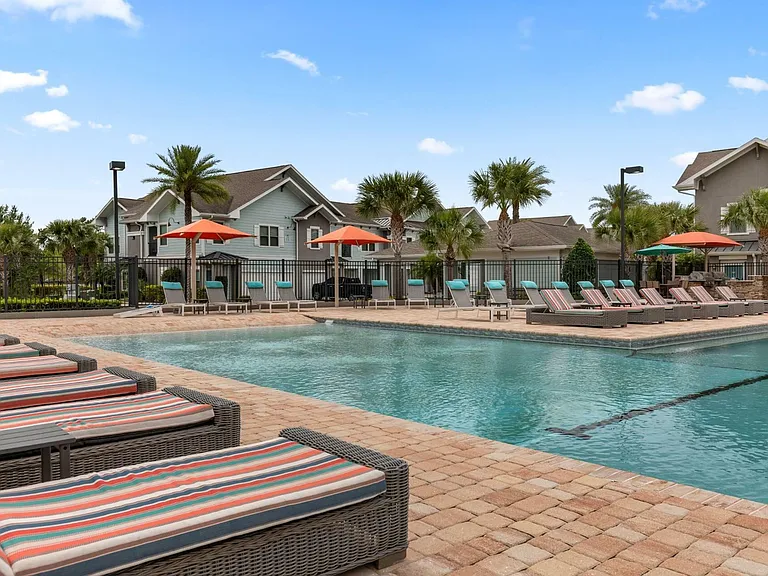 Luxe Lakewood Ranch - Resort Pool