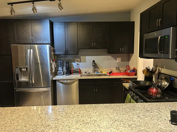 1305 Bluegrass Rd, Vista, CA 92083