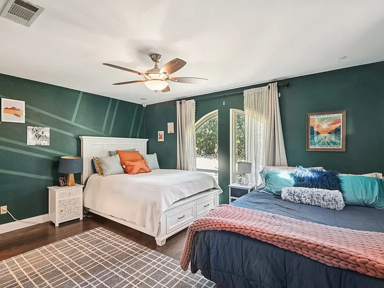 5 Woodlands Ct — Photo 26