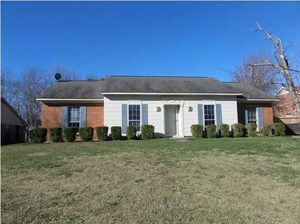 2725 W Aberdeen Dr, Montgomery, AL 36116