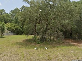 2637 W Orange Grove Pl, Dunnellon, FL 34433