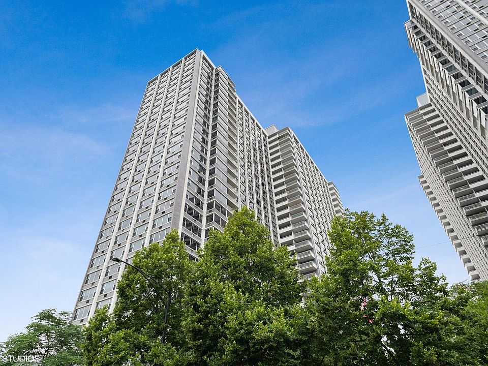 1st image of 4250 N Marine Dr APT 2109