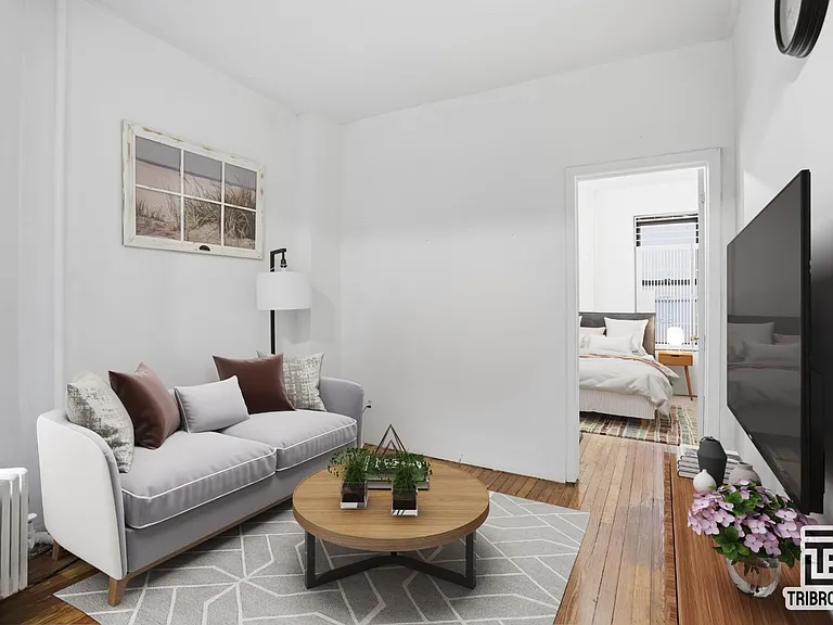 1431 York Ave #27 — Photo 2