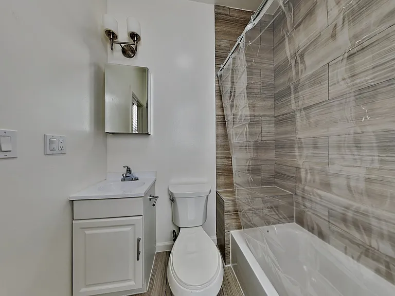 677 Ellis St — Photo 18