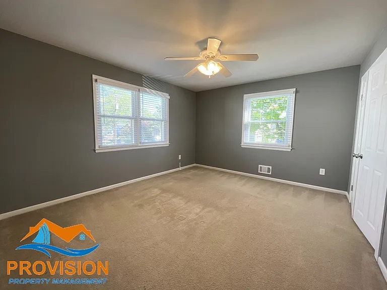 8436 Bay Dr — Photo 12
