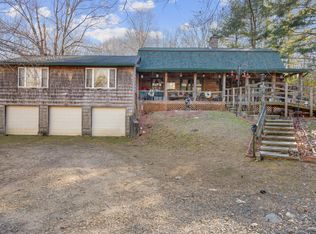 11 Old Middletown Ave, East Hampton, CT 06424