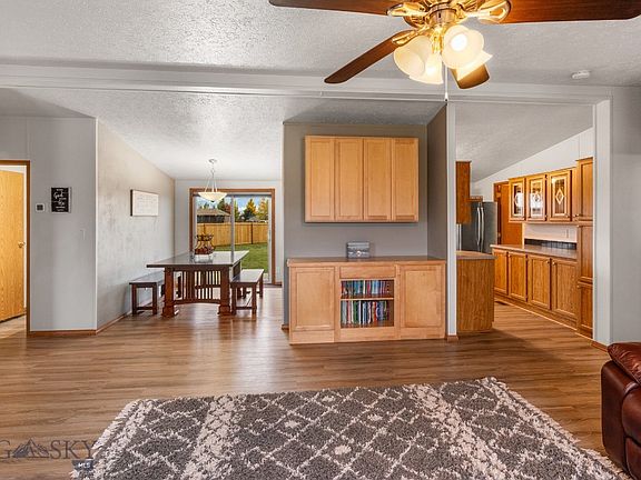 2nd image of 275 Astor Ave