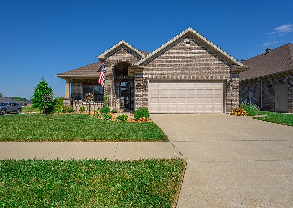 1st image of 566 Stableford Cir