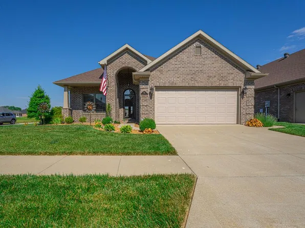 566 Stableford Cir, Owensboro, KY 42303