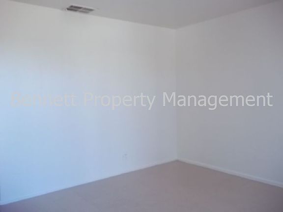 2nd image of 25 N Brooks APT 4