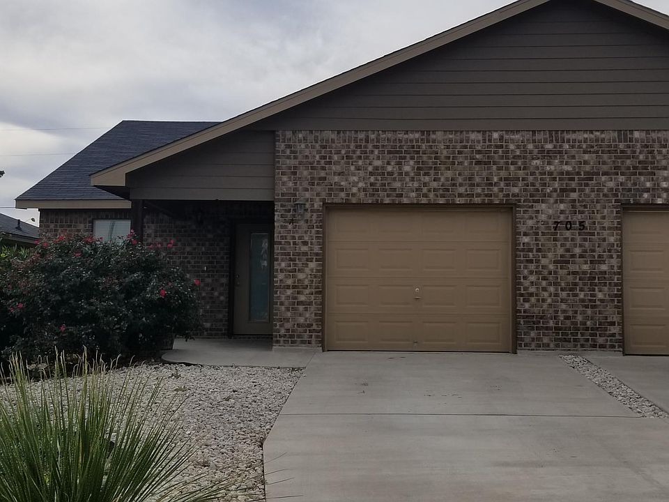 1st image of 713 Circle Diamond Ln #A