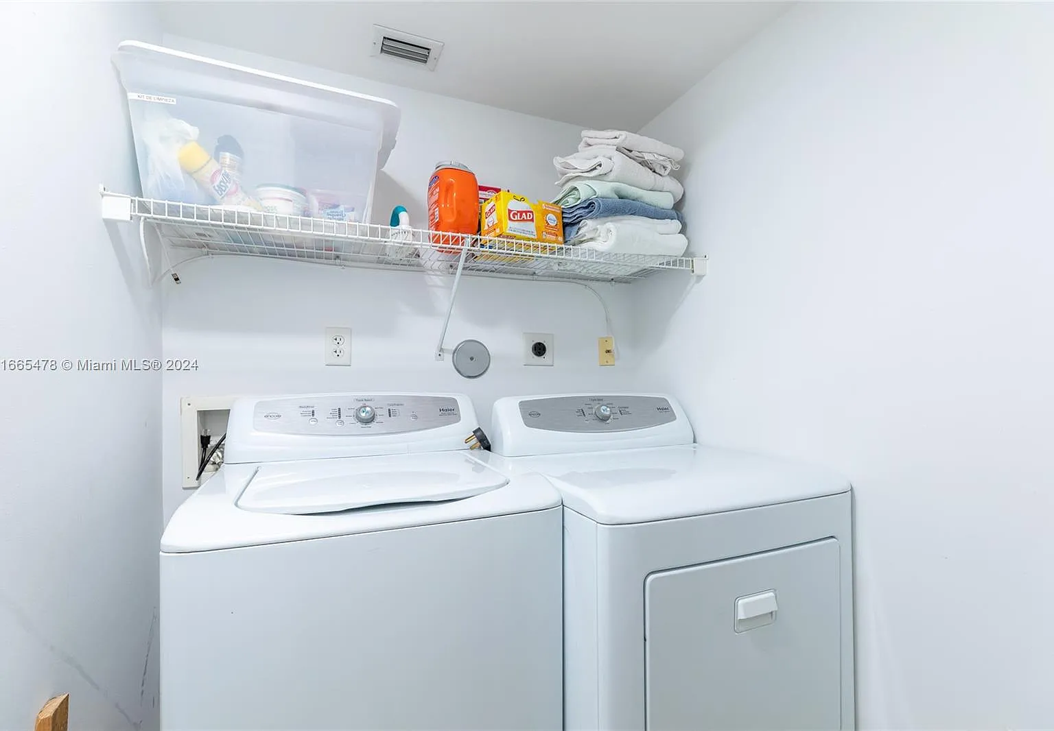 2 bed, 1566 sqft, $5,100 — Photo 2