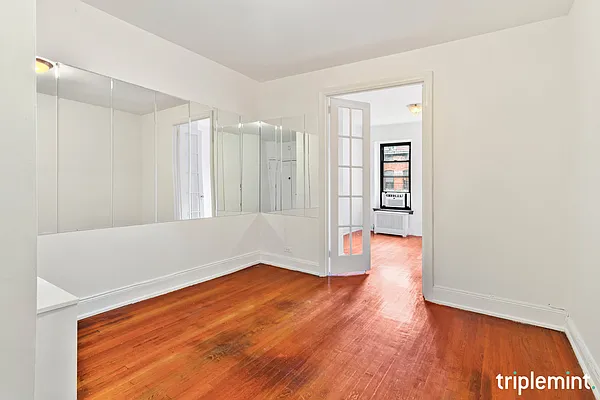 Rented by Triplemint | media 7