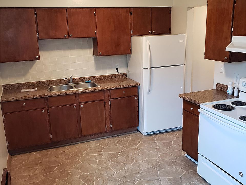 1st image of 333 Atwater St APT 1