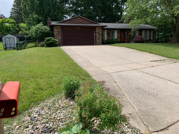 7516 Arborcrest St, Portage, MI 49024