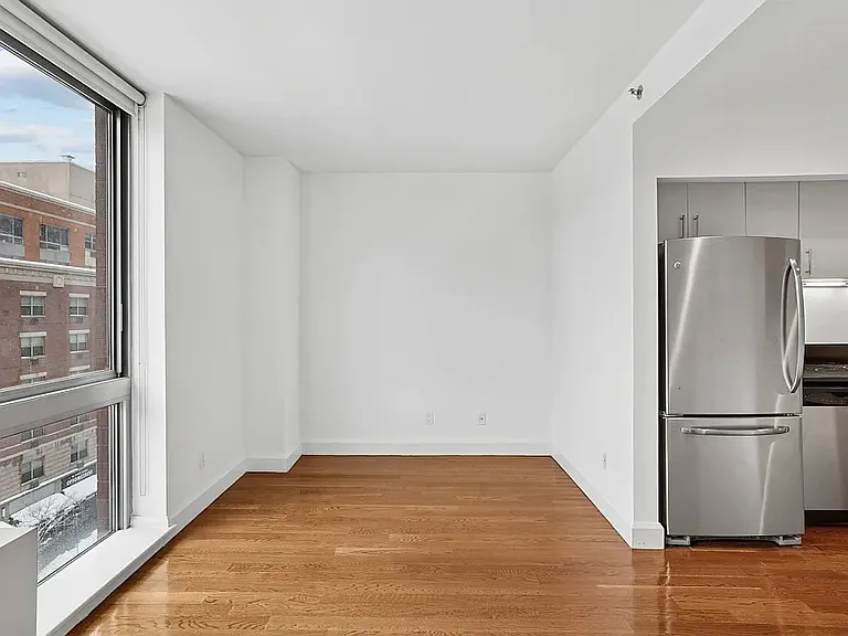 225 Schermerhorn St #16K — Photo 1