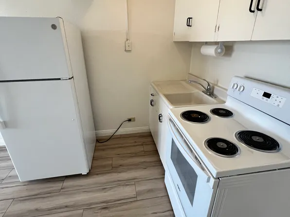 519 California Ave APT 2, Wahiawa, HI 96786